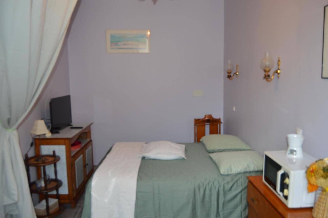 Chambre Charentaise Vars  Exterior foto